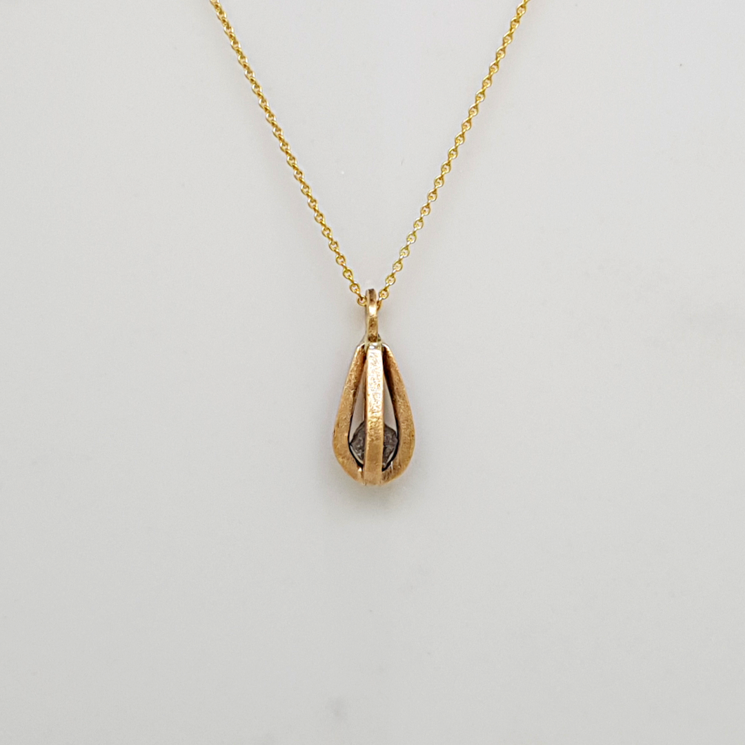 Dråbe halskæde m. rå diamant - 14k