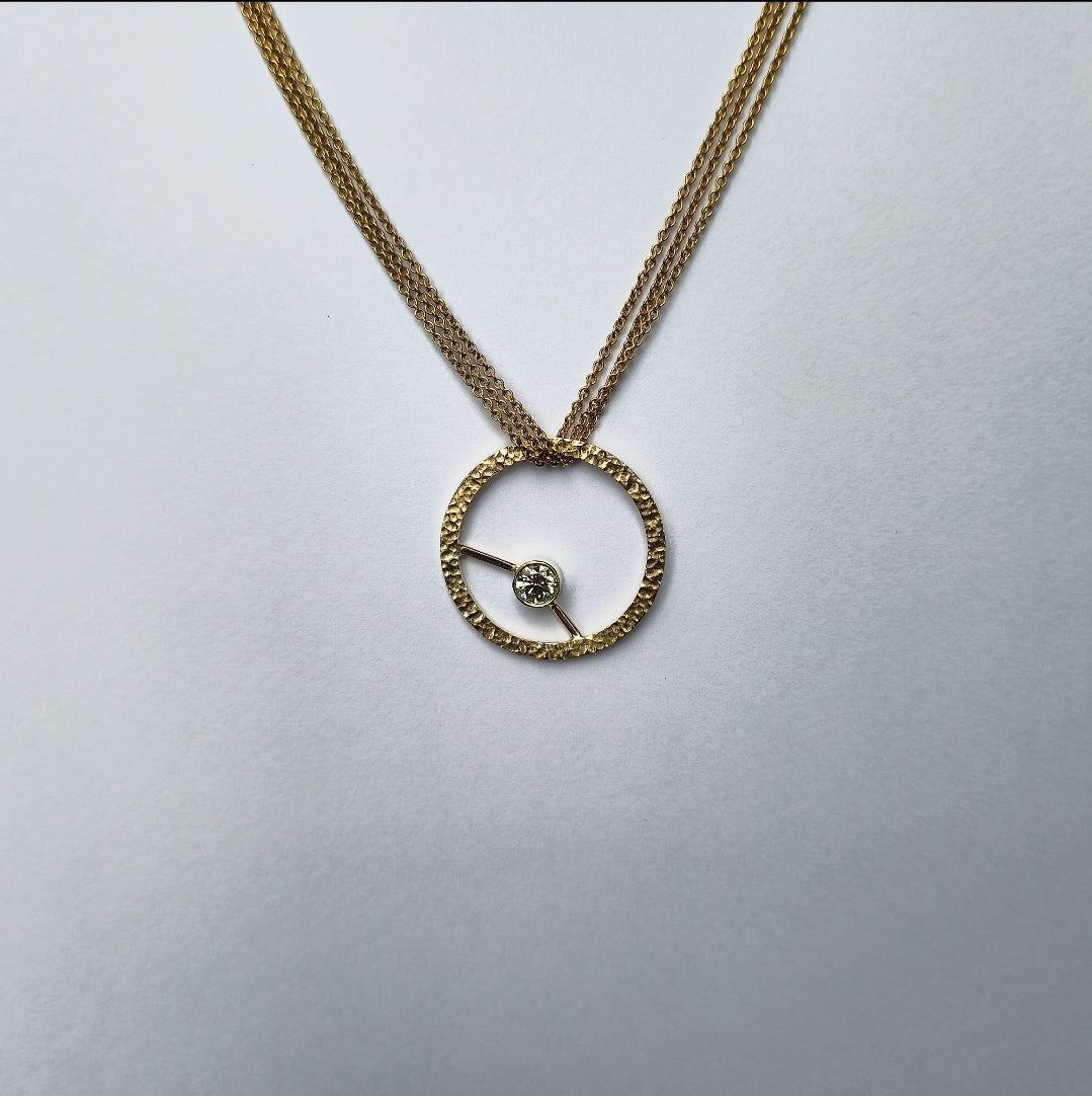 "Planetring" Vedhæng med Diamant